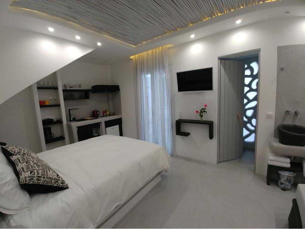 Blue Heart Luxury Suites Naxos City Exterior foto